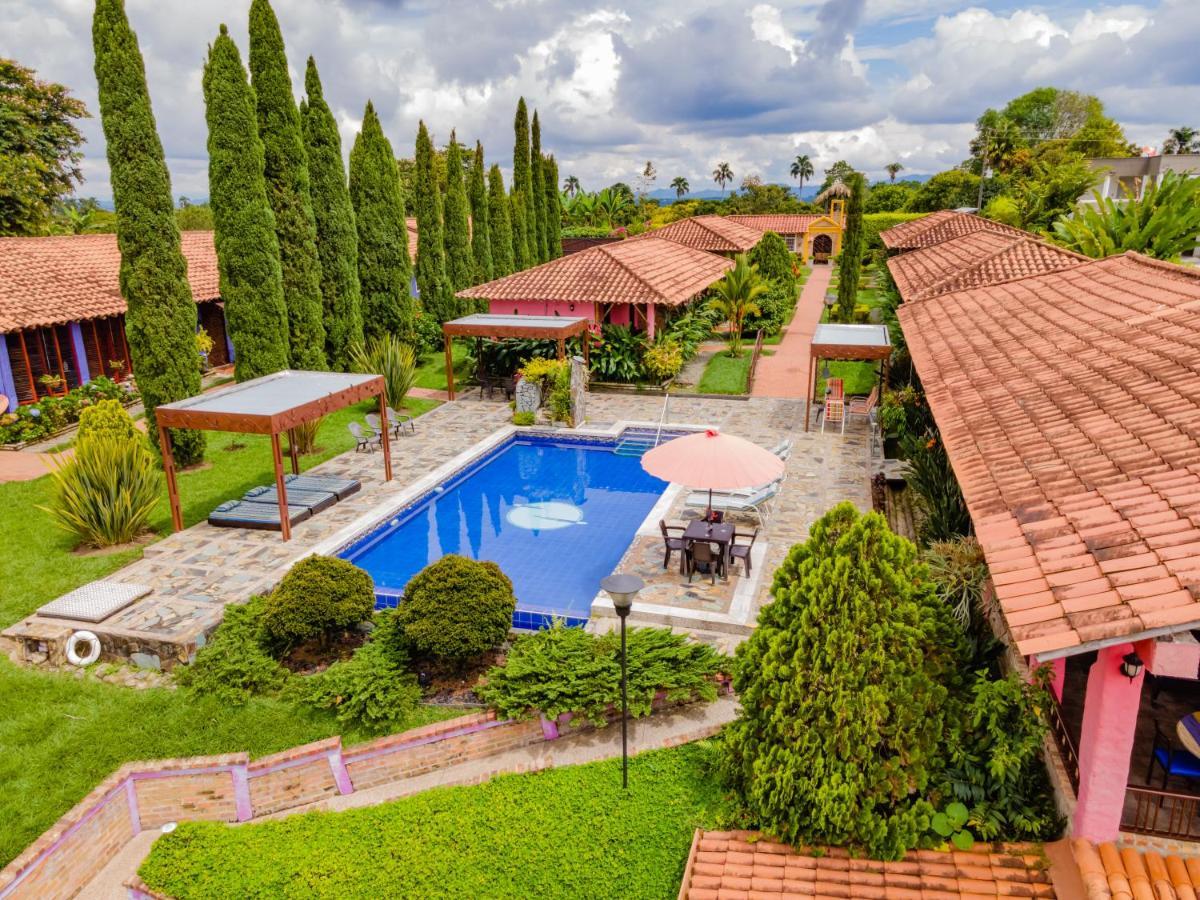 Hotel Campestre Solar De La Luna Albania  Luaran gambar