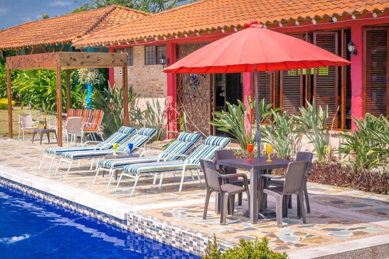 Hotel Campestre Solar De La Luna Albania  Luaran gambar