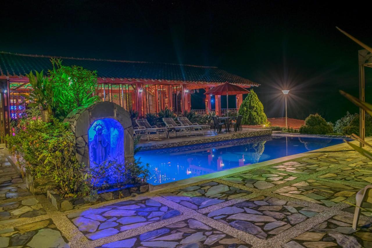 Hotel Campestre Solar De La Luna Albania  Luaran gambar